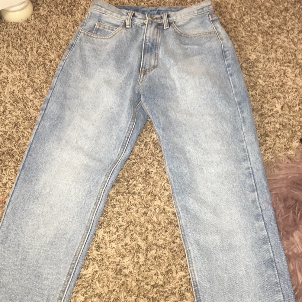 NWOT brandy melville jeans!